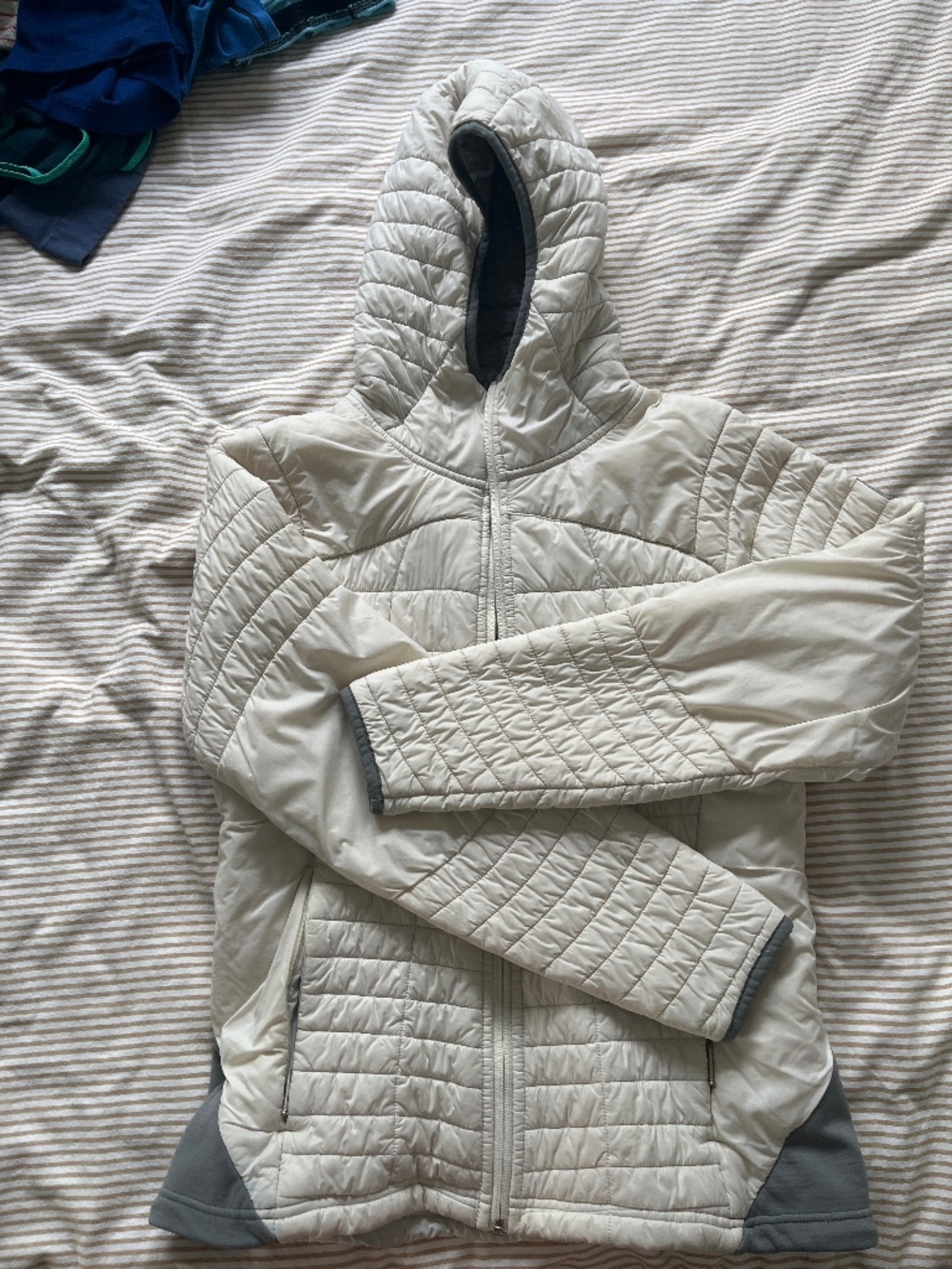 Smartwool PhD hooded merino jacket